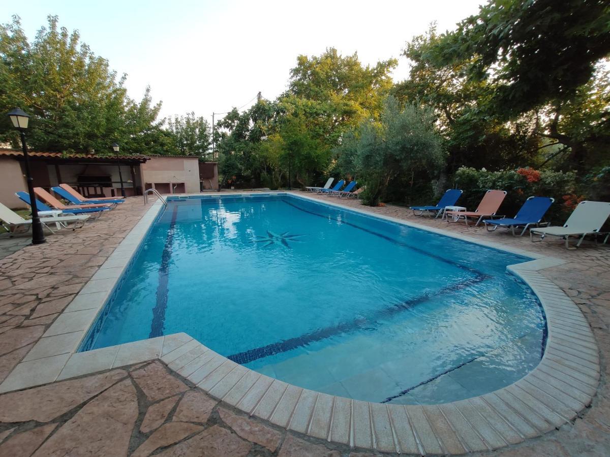 Makis House Hotel Nikiti  Exterior foto