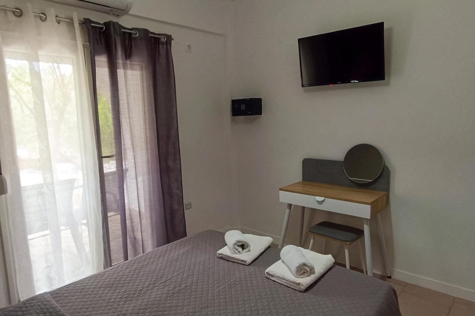 Makis House Hotel Nikiti  Exterior foto